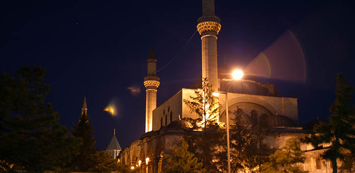 وقتُ السَّحَرِ المبارك وأسرارُه