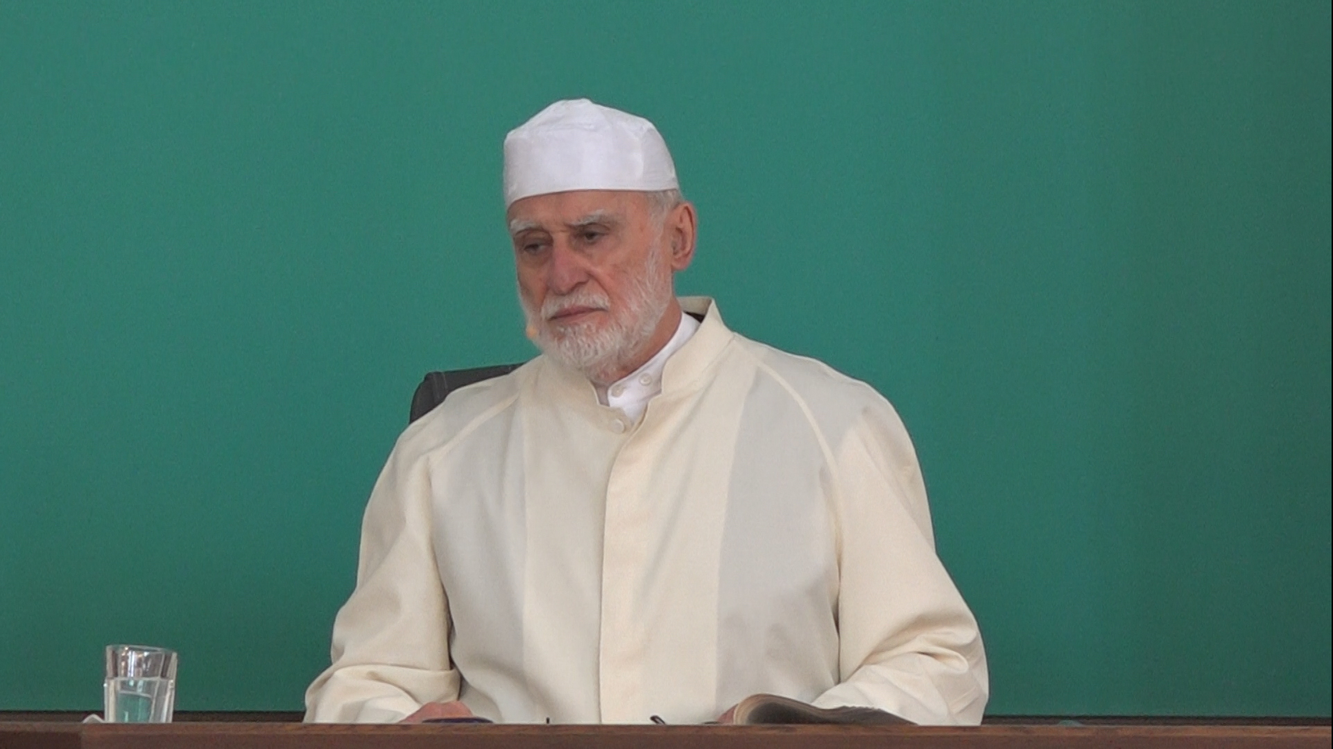 Bir Mü’min, Bir Mü’mine Eziyet Edemez