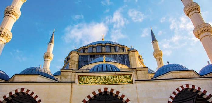 İslâm’da Mânevî Şuur Kazandıran Bir Eğitim (Kur’ânî Tâlimatlar 33)